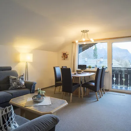 Gollnick Apartment *